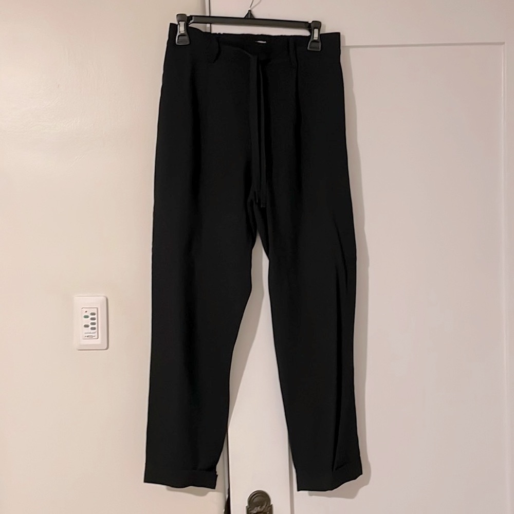 Vince Cropped Black Draw String Slacks. High Waisted. Sz Small.